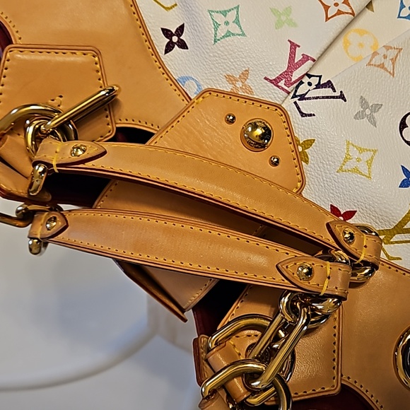 Louis Vuitton Ursula Shoulder Bag - Picture 11 of 14